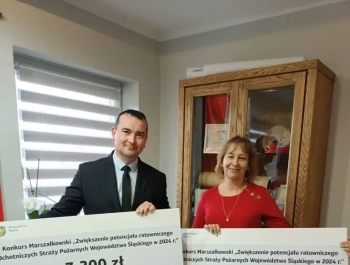 Wręczenie czeków z Konkursu Marszałkowskiego - zdjęcie2